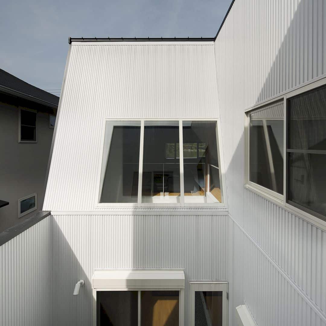 Hansha Reflection House Residential House By Studio Sklim 3