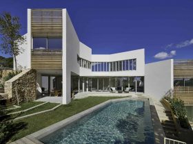 House In Urcasa 10