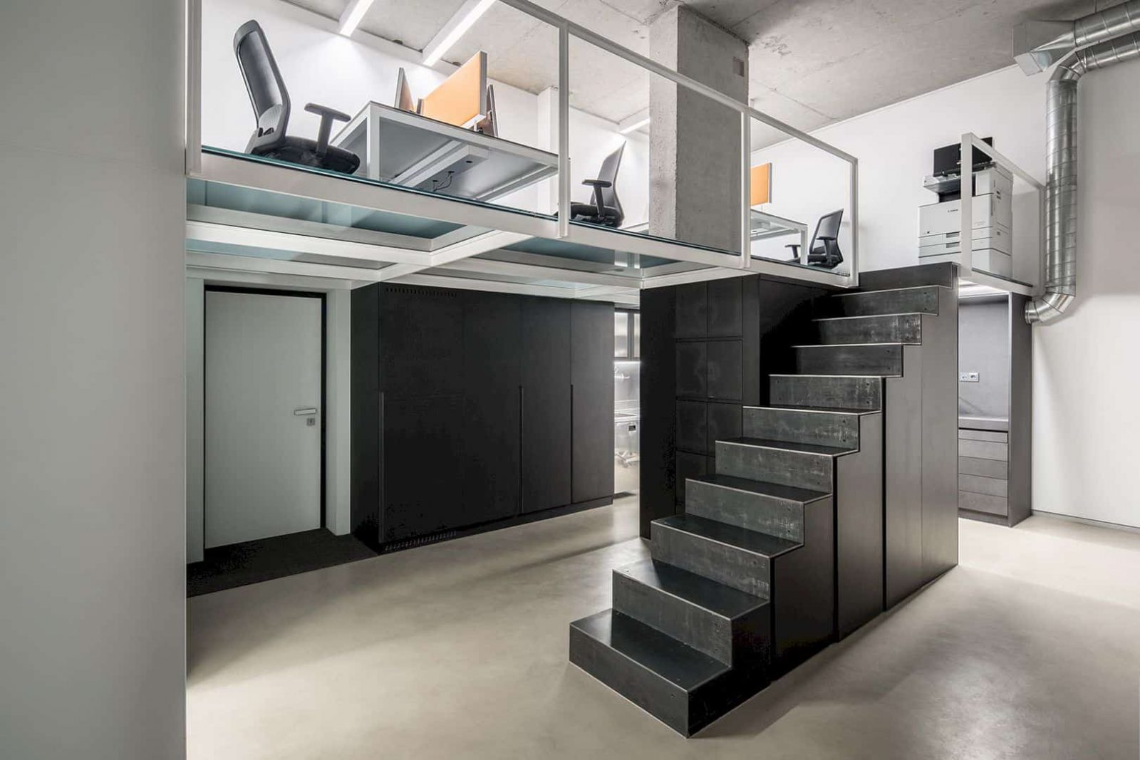 Studio of YOD Design Lab: A Light Studio Space with White and Gray Interior