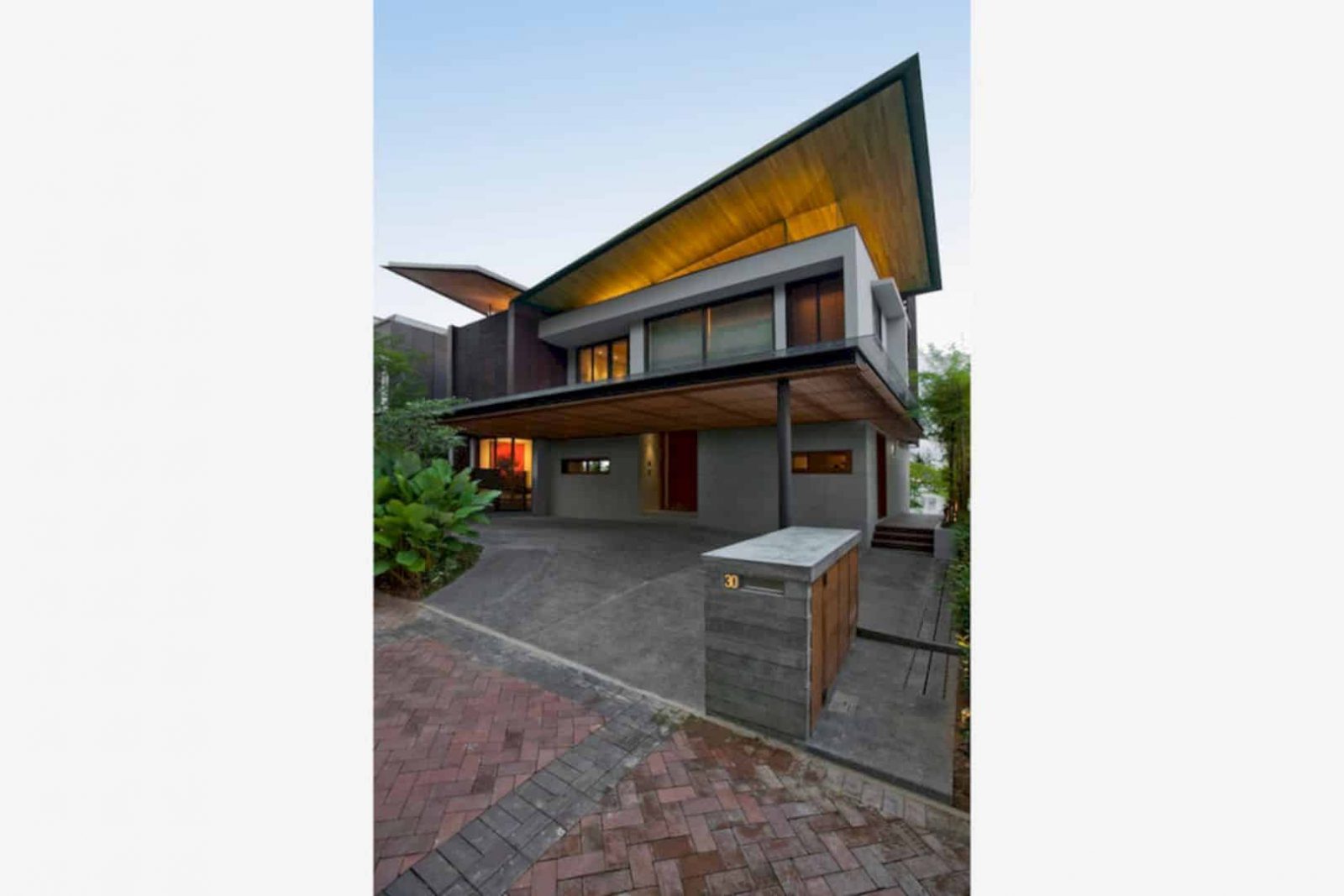 Hillside House 1