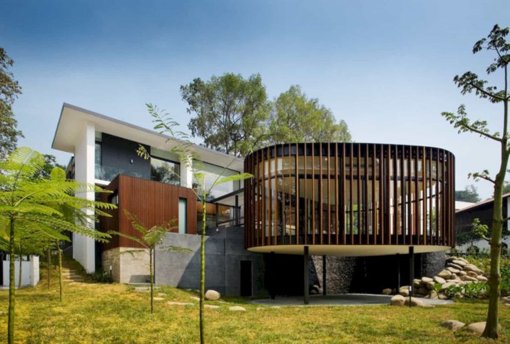 Screen House 4