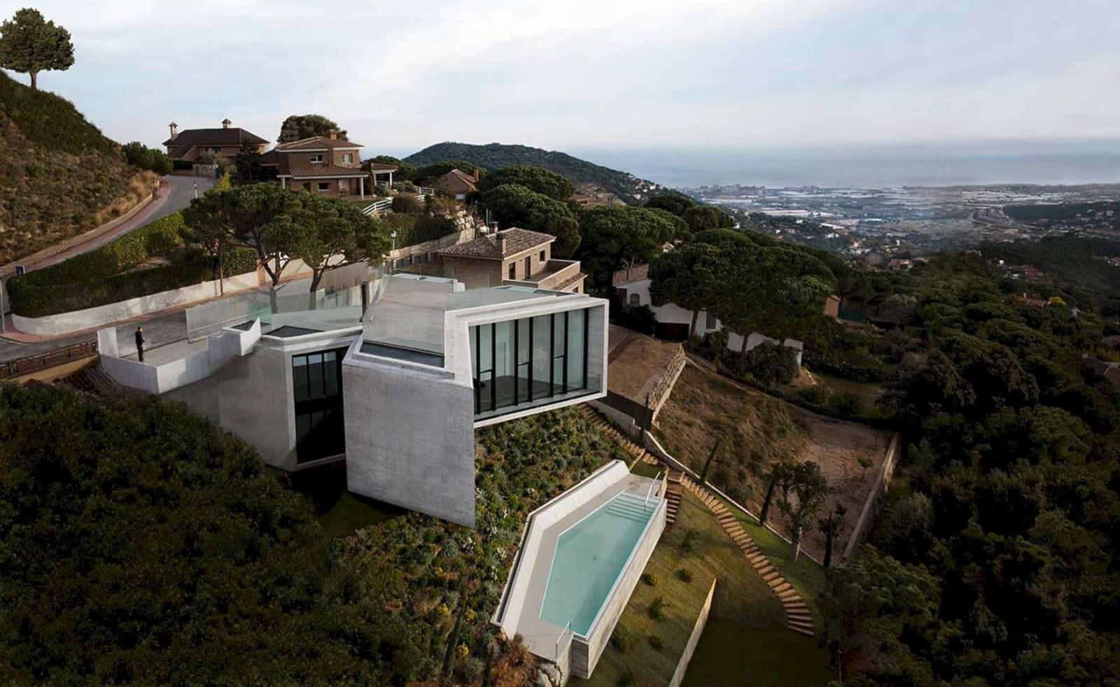 X House 13