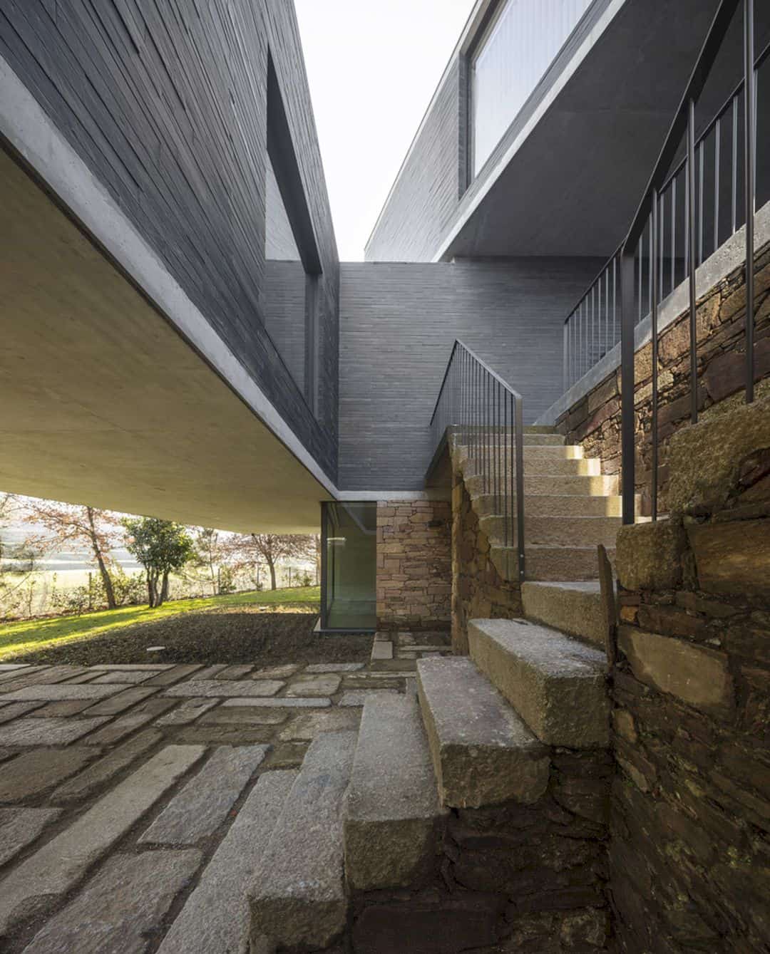 RPFV House 11