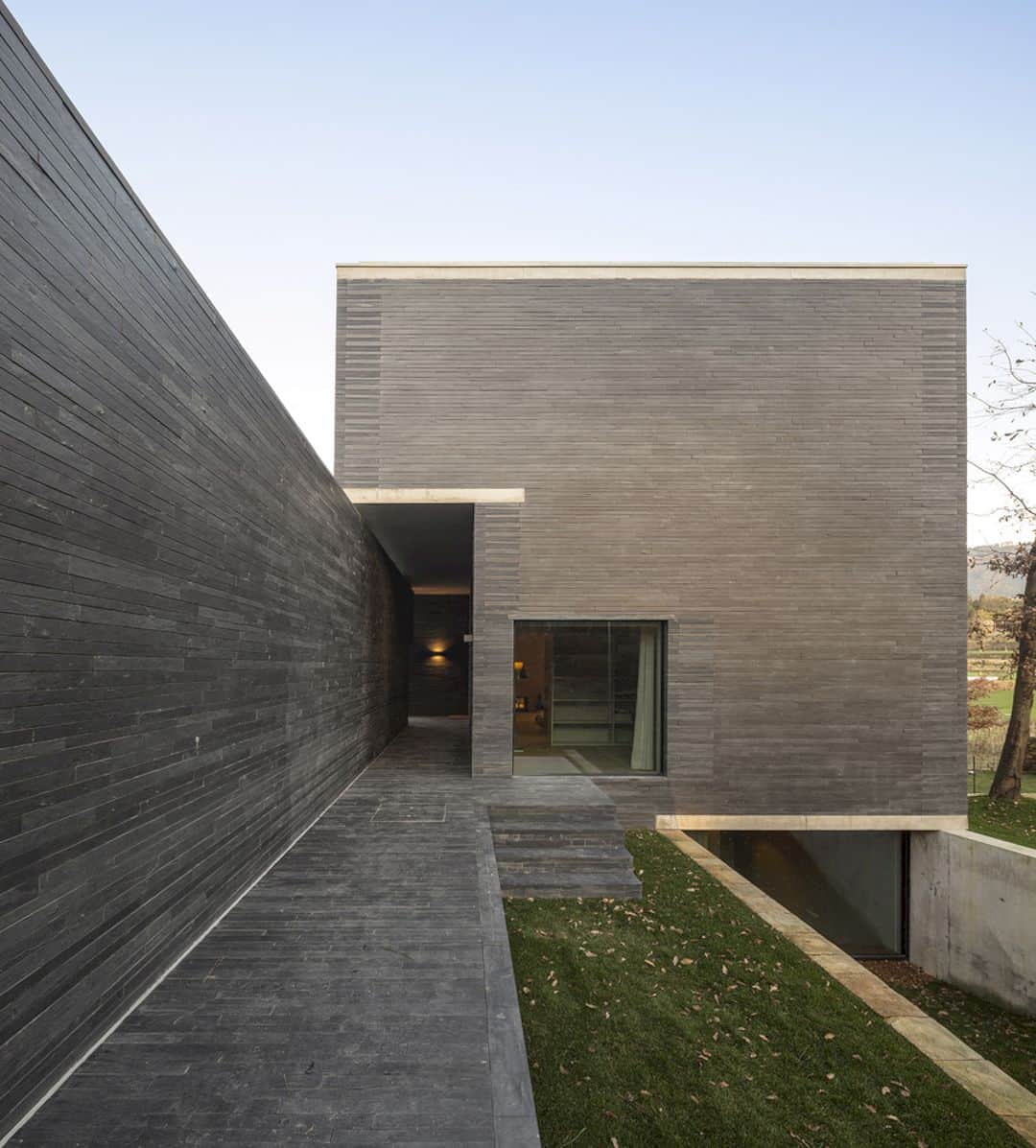 RPFV House 9