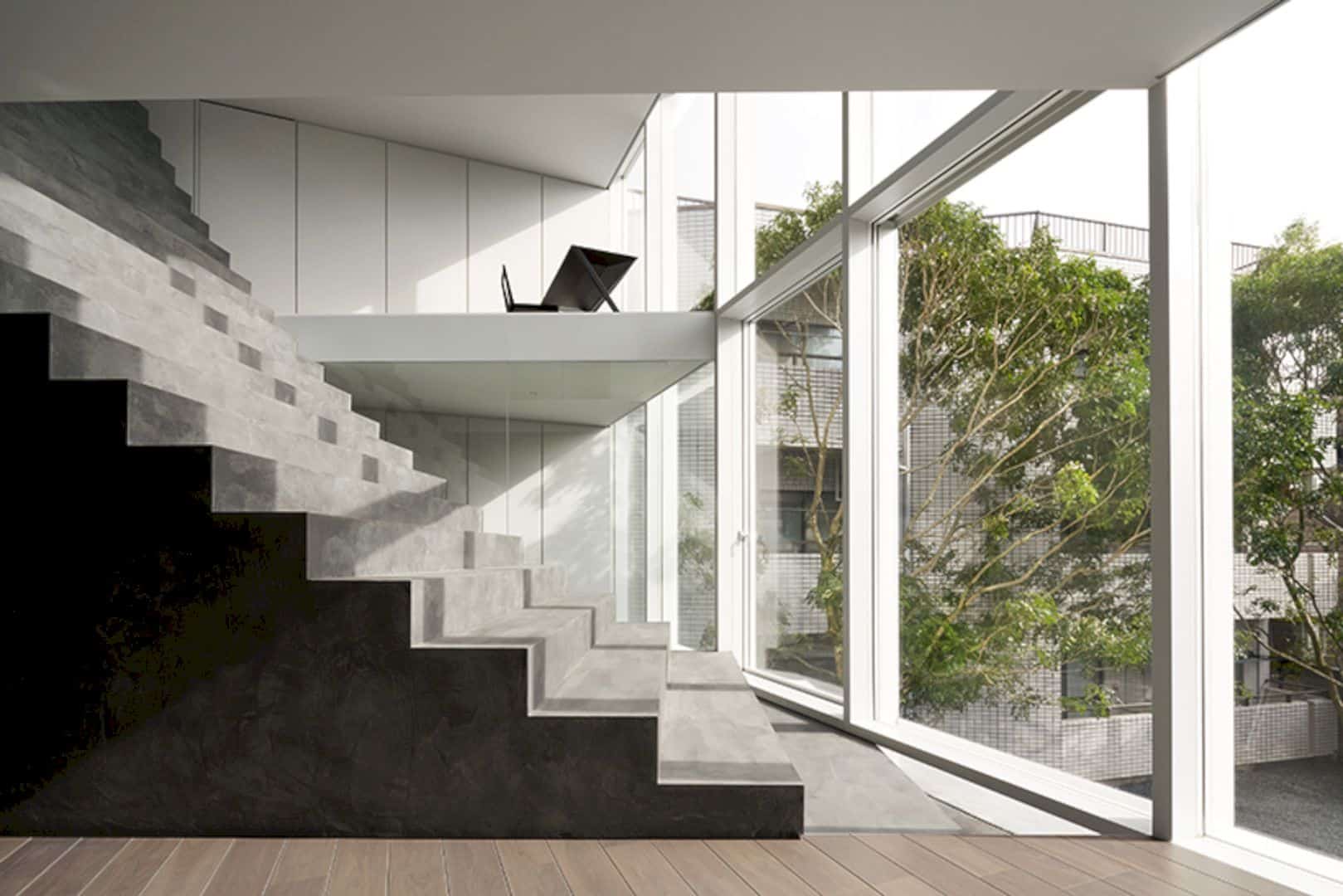 Stairway House 13
