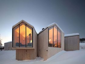 Split View Mountain Lodge 9