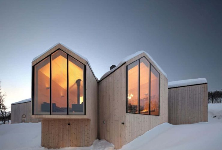 Split View Mountain Lodge 9