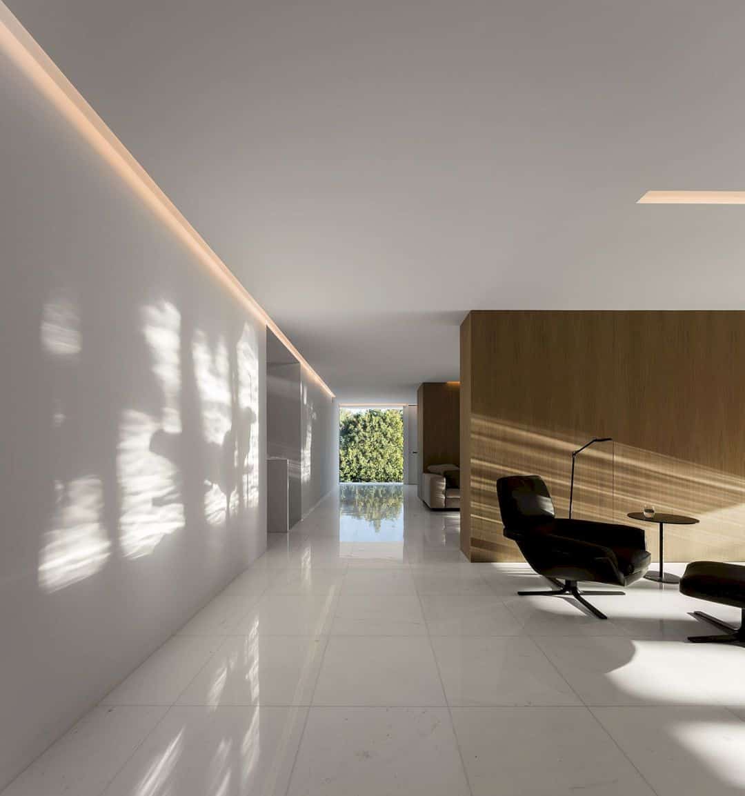 House Between The Pine Forest 20