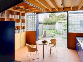 Glassbook House 12