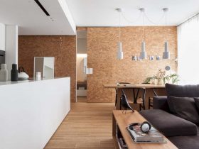 Interior LP 15