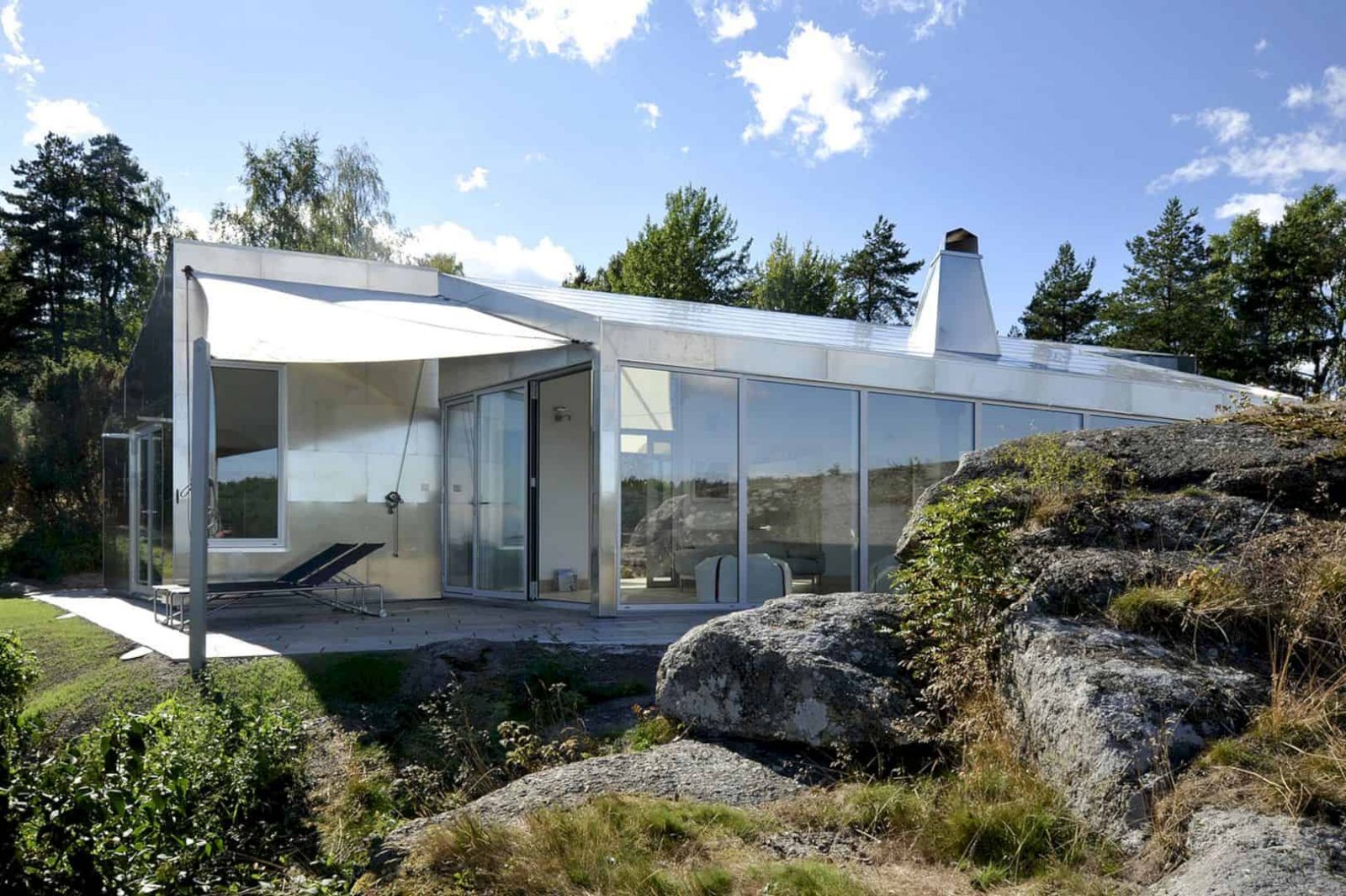 The Aluminum Cabin 12