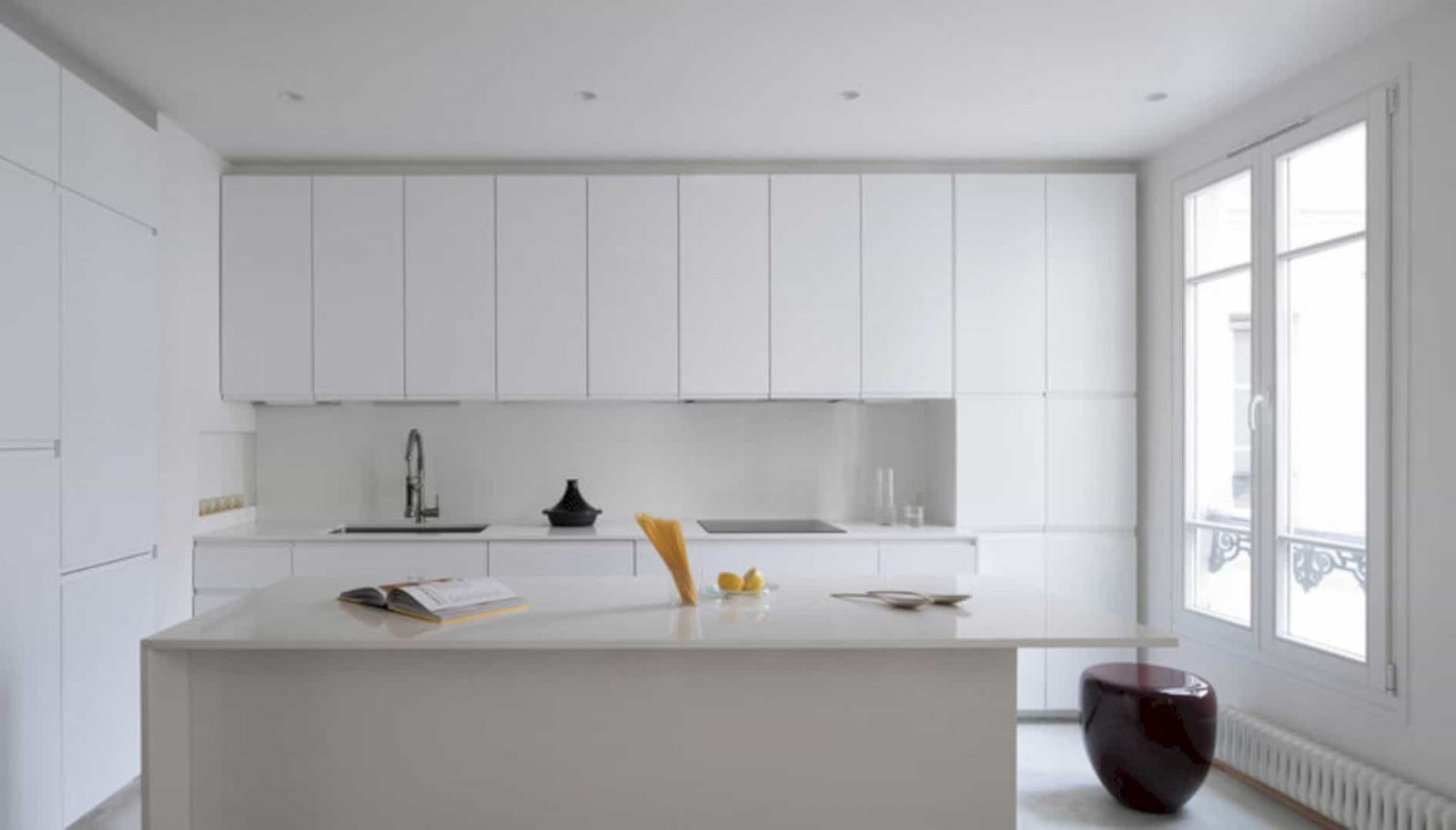 The White Apartment 3
