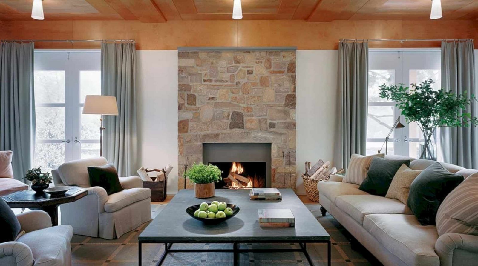 Pleasant Valley Residence 4