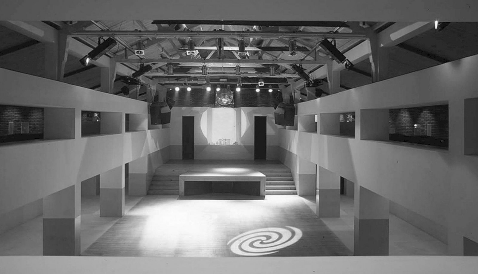 1995 Discoteca Estado Novo 6