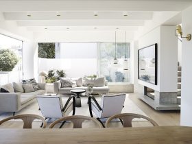 Clovelly House II 5