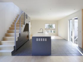 M House 3