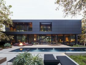 Mandeville Canyon 10