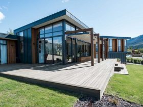 Webby House 10