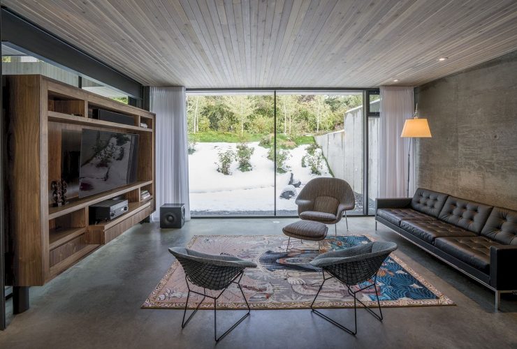 Courtyard House 11