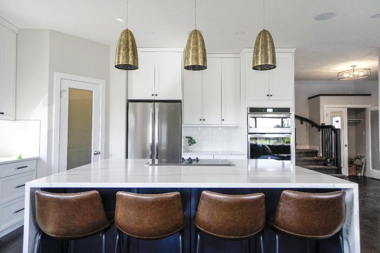How to Choose the Ideal Bar Stools for your Kitchen
