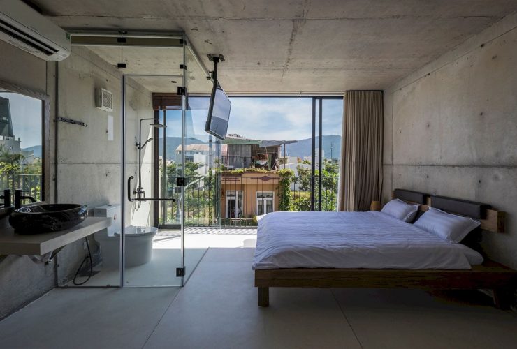 The Concrete House 01 3 1