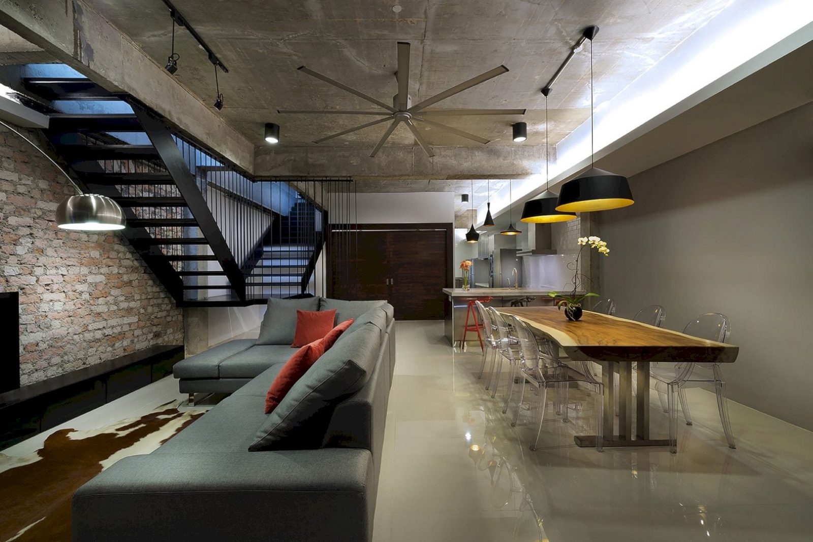 23 Terrace 12