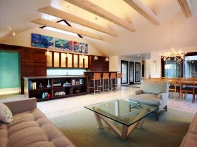 East End Beach House 3