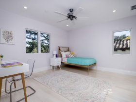 Easton Residence 9