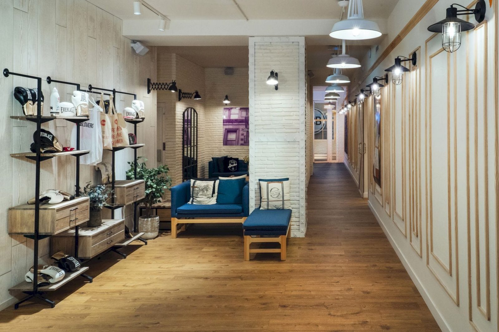 Fitness Boutique B3B Woman Studio 17