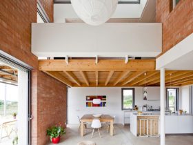 MMMMMS House 6
