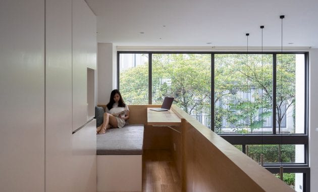 Makio House: A Minimalist House with An Environment of Balance and Serenity