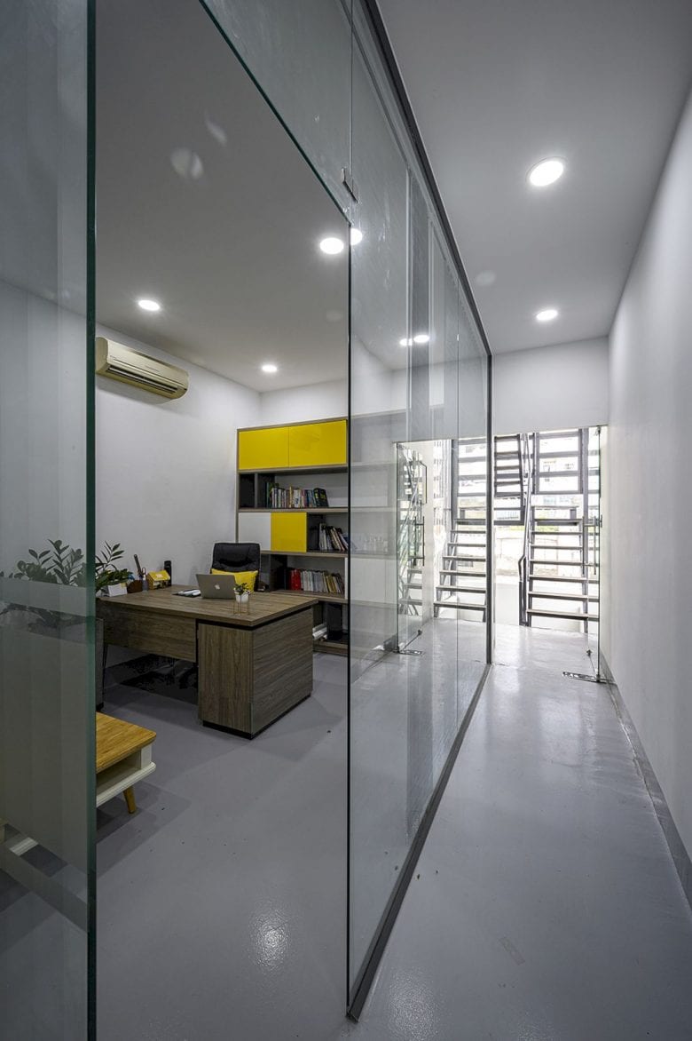 10 Modern Home Office Design Ideas with Wall Shelving Unit