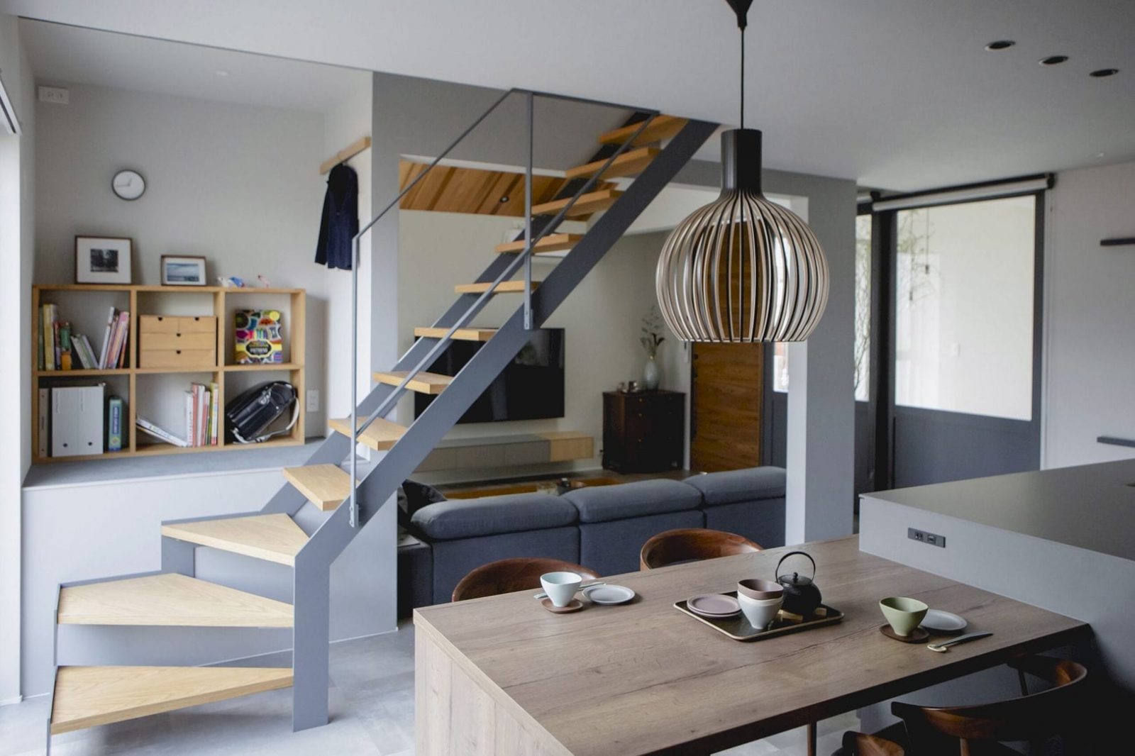 Takatsuki House 25