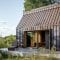 The Author's House 10