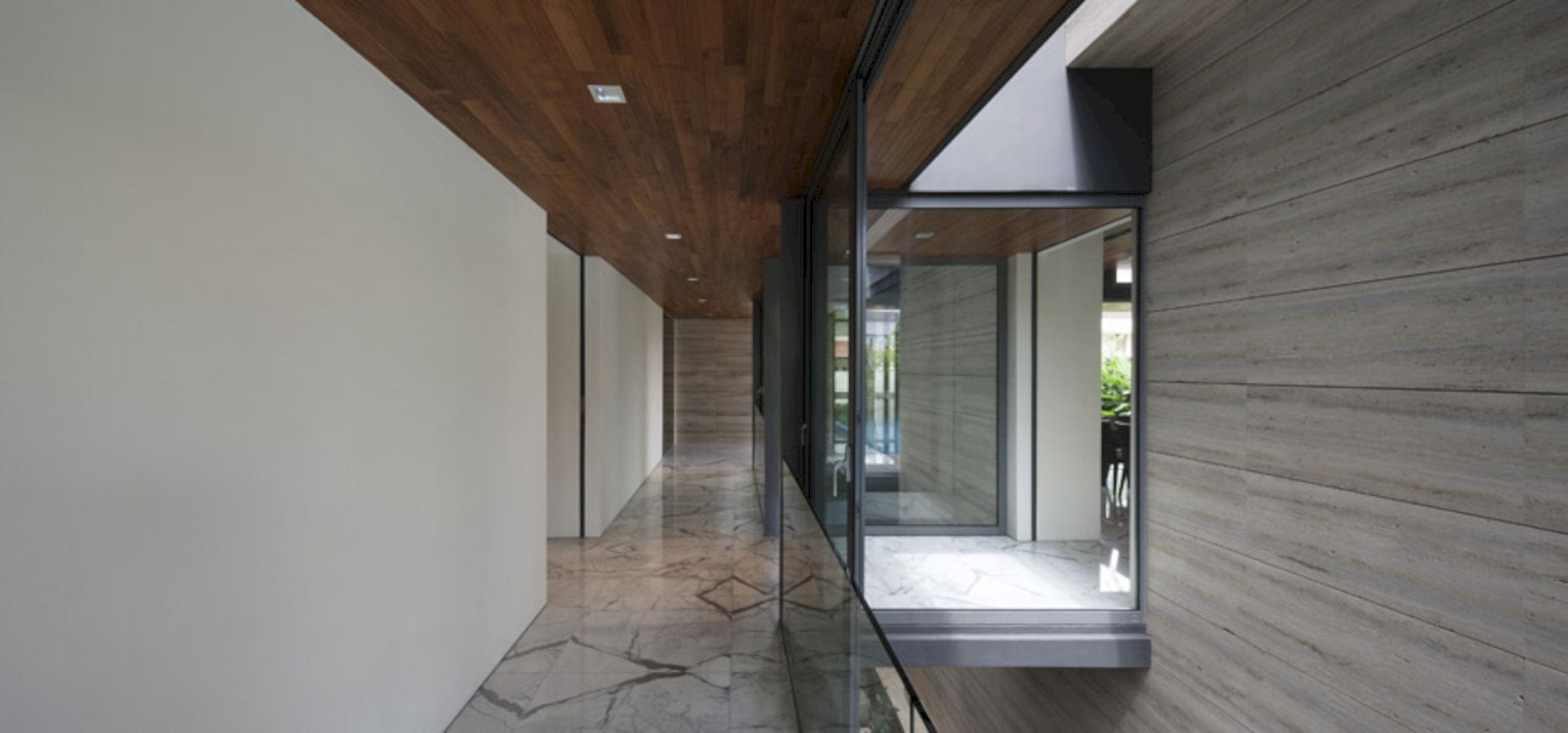 Travertine Dream House 14