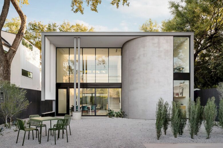 10 Modern Houses with Concrete Exterior Wall Finishes
