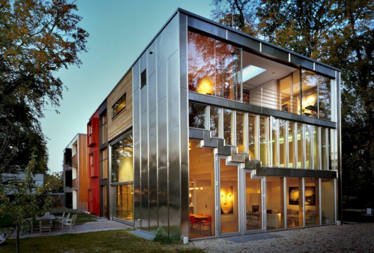 Barcode House 8