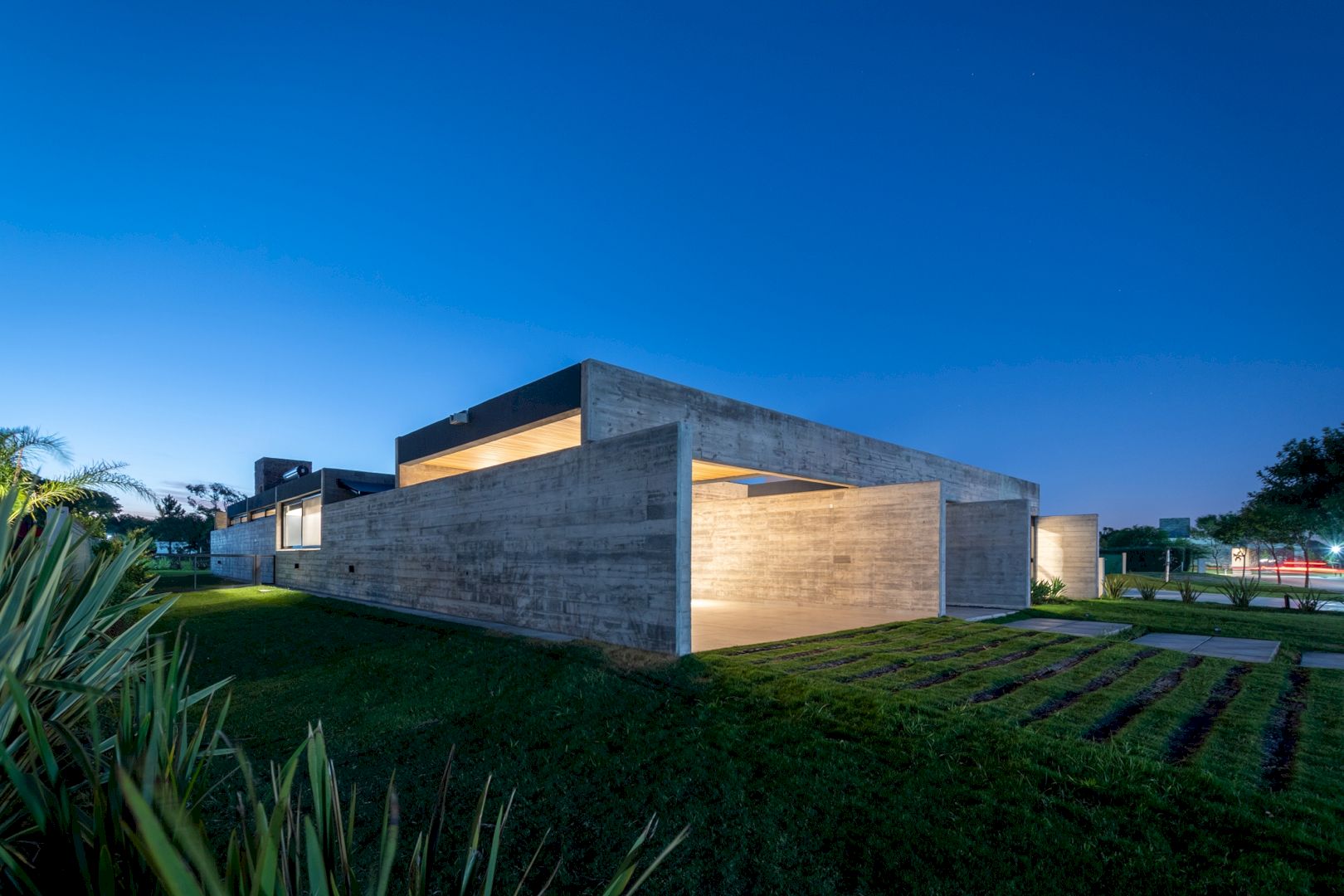 SAB House 12
