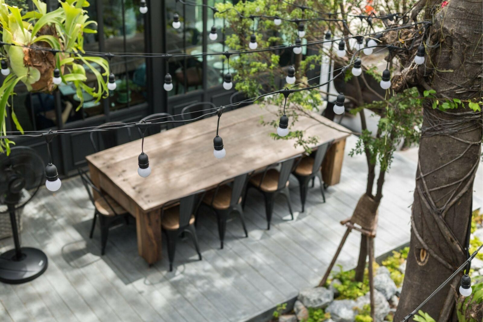 10 Outdoor Decorating Ideas For A Better Backyard Setting 1