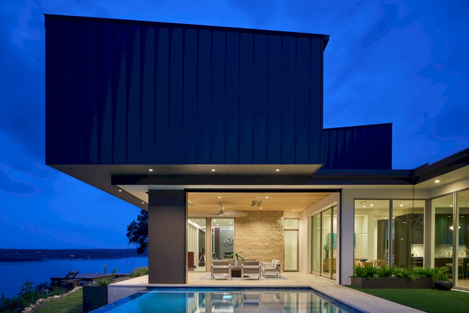 Hudson Bend House 8