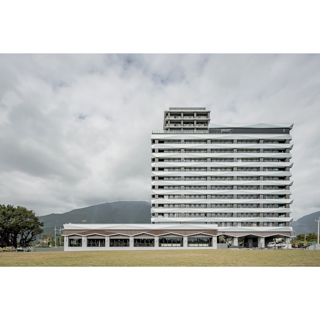 The Lakeshore Hualien Tranquil Hotel By Chun Fu And Shih Hsien Yuan MAA 5