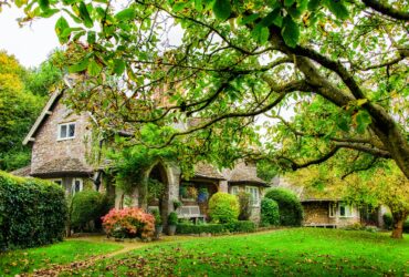 A quaint English cottage in Autumn
