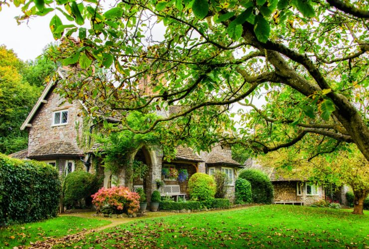 A quaint English cottage in Autumn