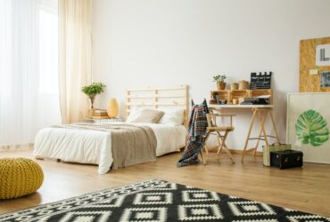 Spacious modern bedroom