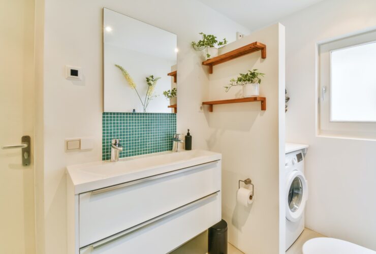 Small clean bathroom