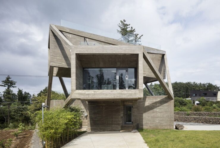 Simple House 10
