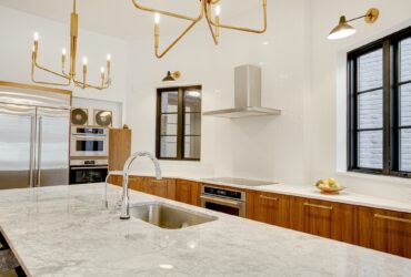 Modern Marble Kitchen Countertop