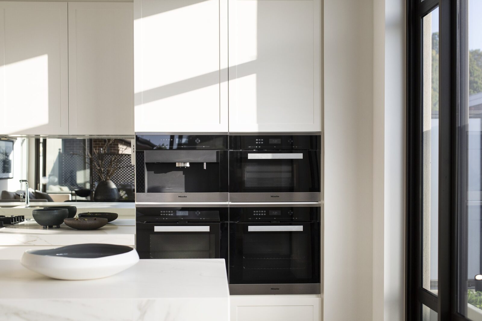 Modern Oven