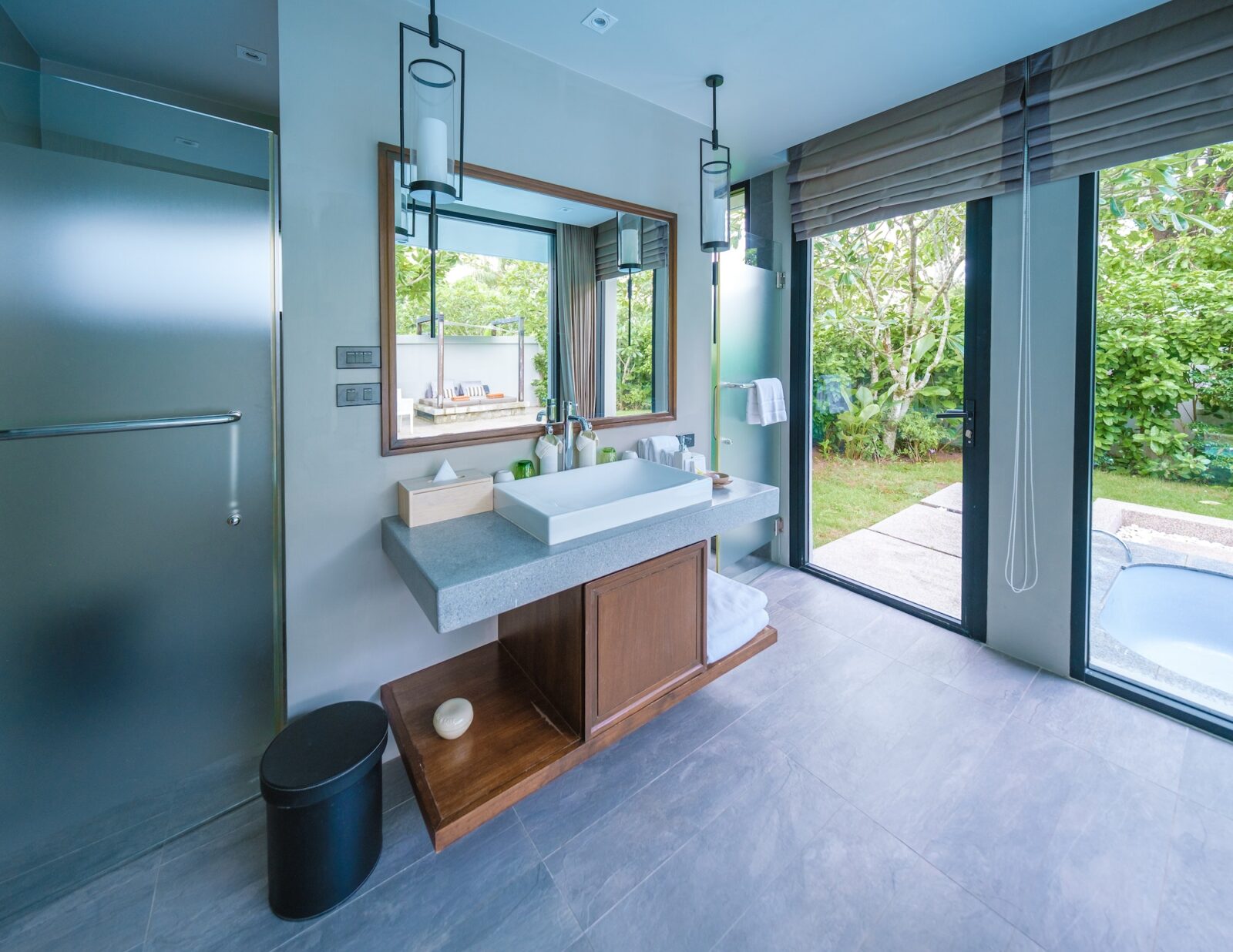 modern Asian bathroom, Elegant modern bathroom