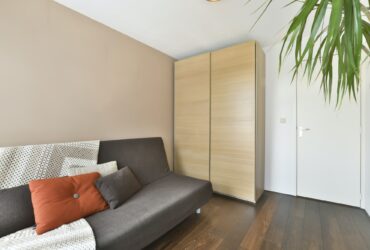 small room in an apartment